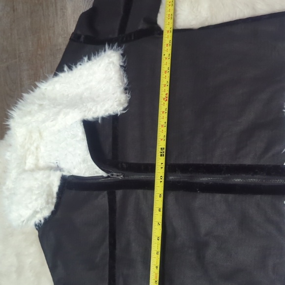 LIONESS • PRINCESS POLLY Mariana Jacket ~ NWOT - Picture 14 of 15